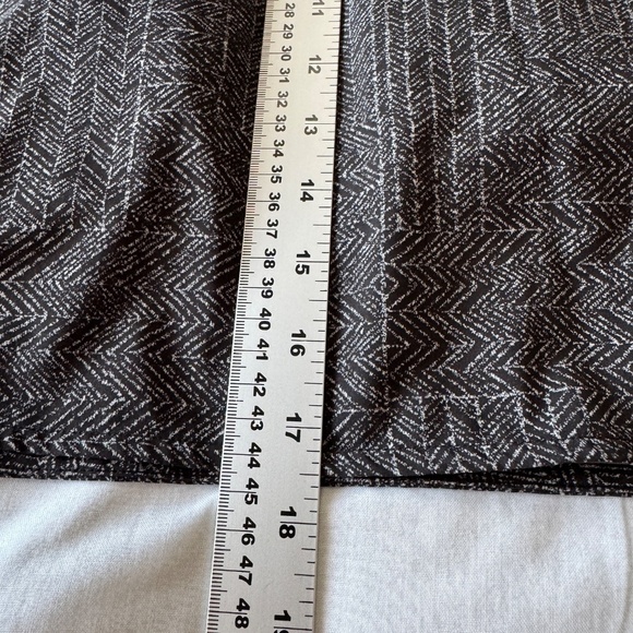 Tuff Athletics Women's Athletic Performance Skort Herringbone Pattern Gray Large - Picture 10 of 11